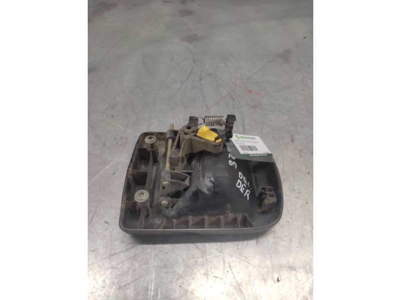 Recambio de maneta exterior delantera derecha para opel movano combi medio 3.5t referencia OEM IAM 7700352489  
