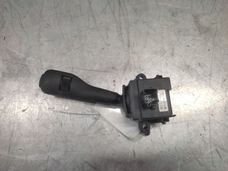 Recambio de mando limpia para bmw serie 5 berlina (e39) 530d referencia OEM IAM 8375407I  7 PINS