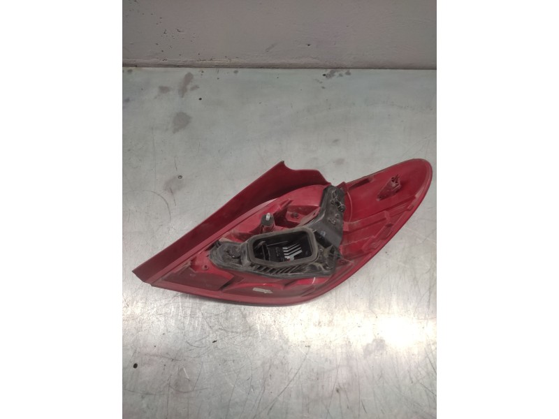 Recambio de piloto trasero izquierdo para peugeot 207 x-line referencia OEM IAM   