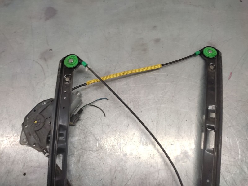 Recambio de elevalunas delantero izquierdo para bmw serie 3 berlina (e46) 318d referencia OEM IAM 676283620630  