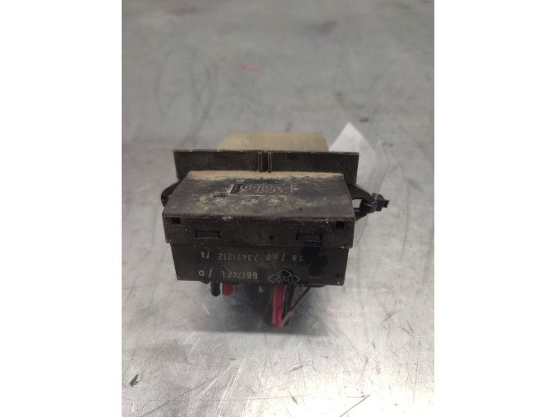 Recambio de resistencia calefaccion para opel movano combi medio 3.5t referencia OEM IAM 661747LD  