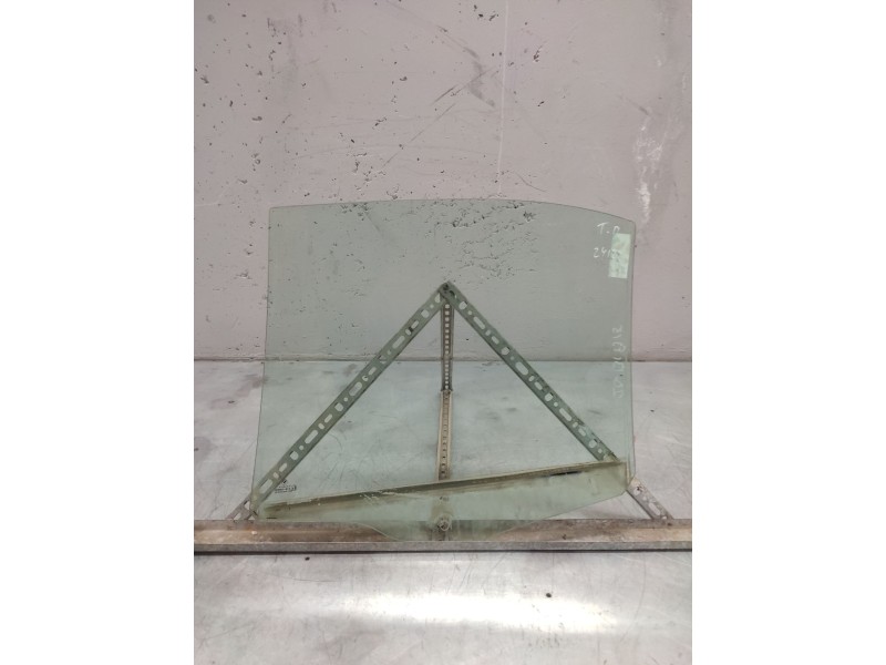 Recambio de luna trasera derecha para bmw serie 5 berlina (e39) 530d referencia OEM IAM   