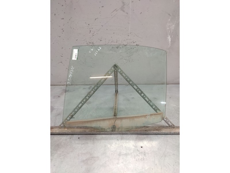 Recambio de luna trasera izquierda para bmw serie 5 berlina (e39) 530d referencia OEM IAM   