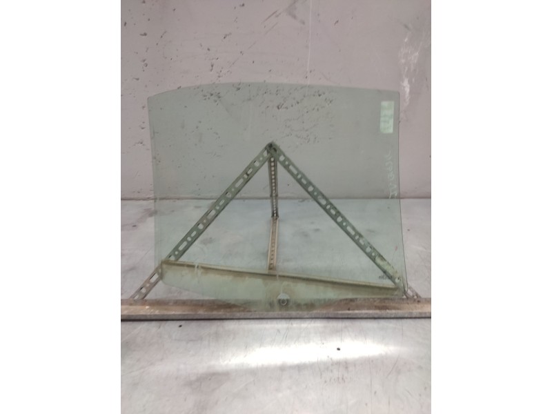 Recambio de luna trasera izquierda para bmw serie 5 berlina (e39) 530d referencia OEM IAM   