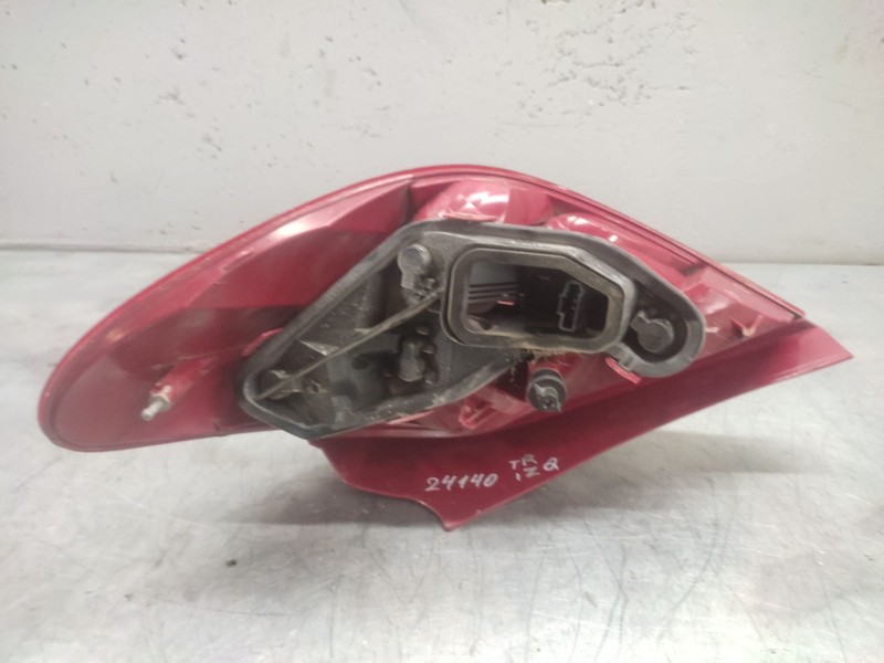 Recambio de piloto trasero izquierdo para peugeot 207 urban referencia OEM IAM   