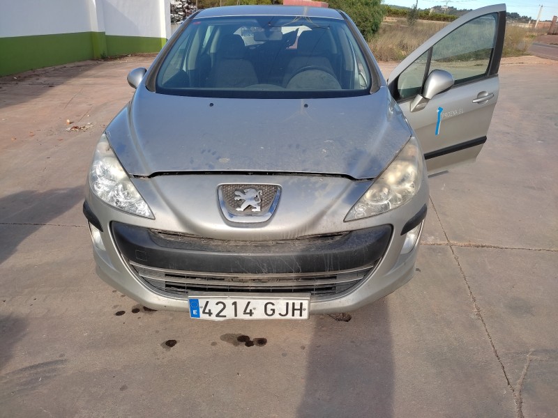 peugeot 308 del año 2008