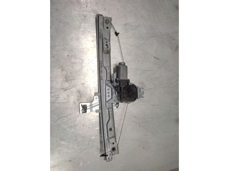 Recambio de elevalunas delantero derecho para peugeot 207 urban referencia OEM IAM 400912D  2 PINS