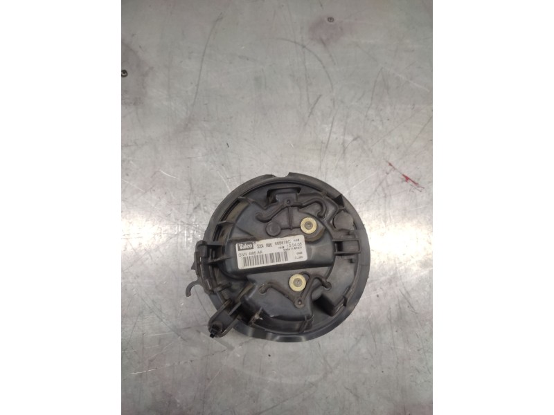Recambio de ventilador calefaccion para citroën c3 1.4 furio referencia OEM IAM G204  665878C