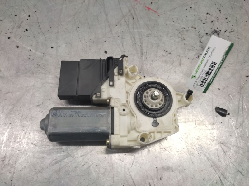 Recambio de motor elevalunas trasero izquierdo para seat toledo (1m2) signo referencia OEM IAM 1C0959811A  