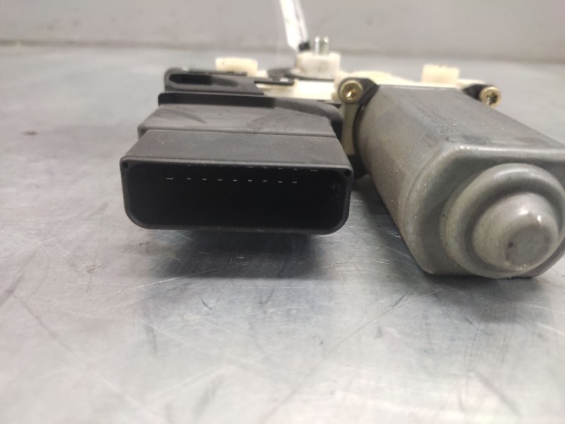 Recambio de motor elevalunas trasero izquierdo para seat toledo (1m2) signo referencia OEM IAM 1C0959811A  