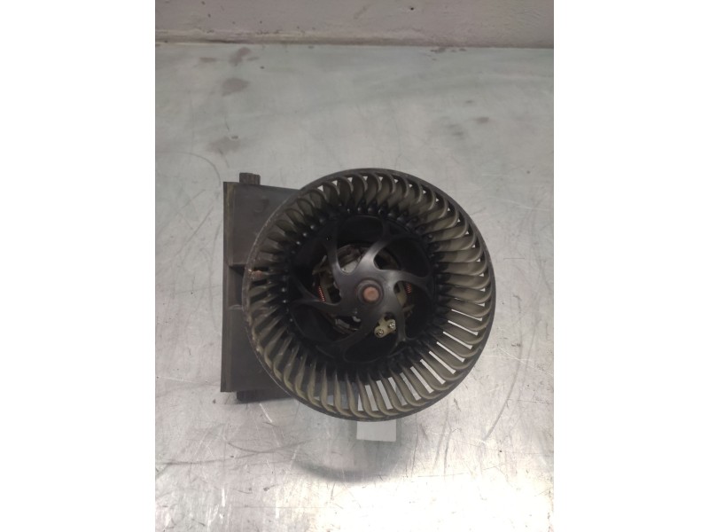 Recambio de ventilador calefaccion para audi a3 (8l) 1.8 ambiente referencia OEM IAM 1J1819021A  2 PINS