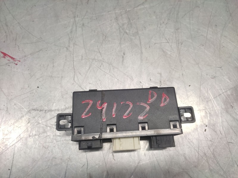 Recambio de modulo electronico para bmw serie 5 berlina (e39) 530d referencia OEM IAM 61356904251  