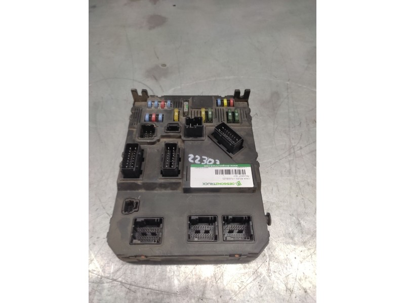 Recambio de caja reles / fusibles para peugeot 407 st sport referencia OEM IAM 9655708480  BSI