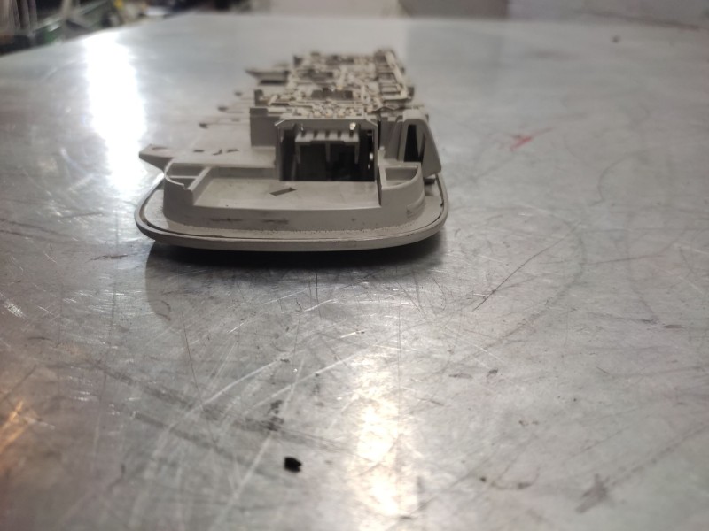 Recambio de luz interior para volkswagen golf v berlina (1k1) conceptline (e) referencia OEM IAM 3C0947291C  TRASERA