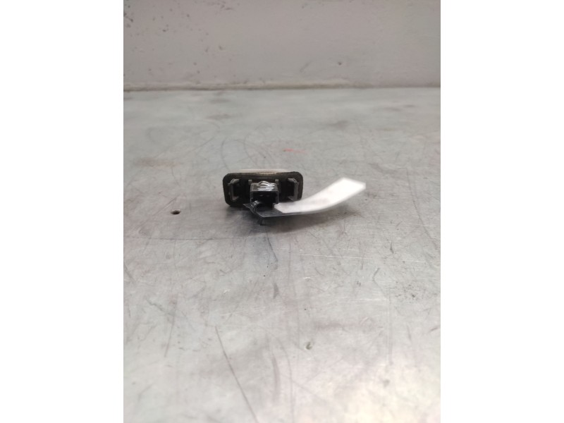 Recambio de piloto matricula para peugeot 207 urban referencia OEM IAM   