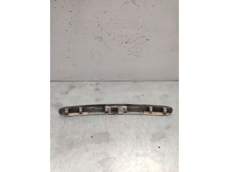 Recambio de asidero porton maletero para peugeot 207 urban referencia OEM IAM   