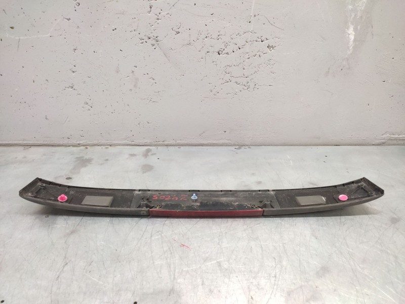 Recambio de aleron trasero para renault clio ii fase ii (b/cb0) 1.2 referencia OEM IAM 7700410897  