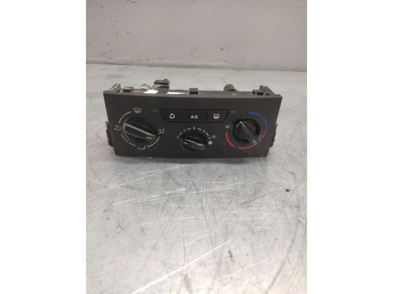 Recambio de mando calefaccion / aire acondicionado para peugeot 207 urban referencia OEM IAM N102080F  69910004