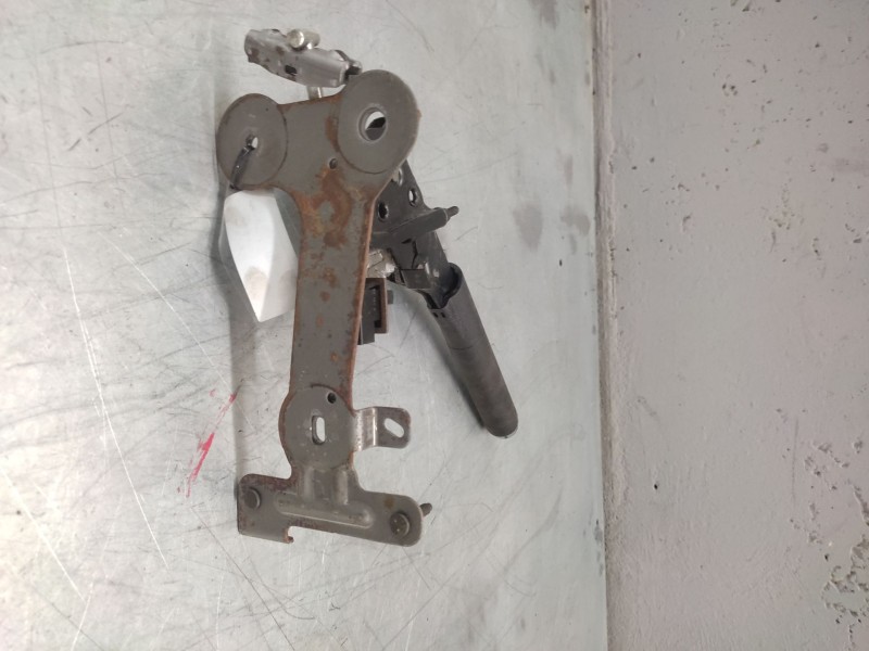 Recambio de palanca freno de mano para peugeot 207 urban referencia OEM IAM 9683407680  