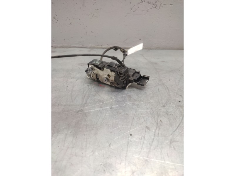 Recambio de cerradura puerta delantera derecha para peugeot 207 urban referencia OEM IAM  6 PINS 