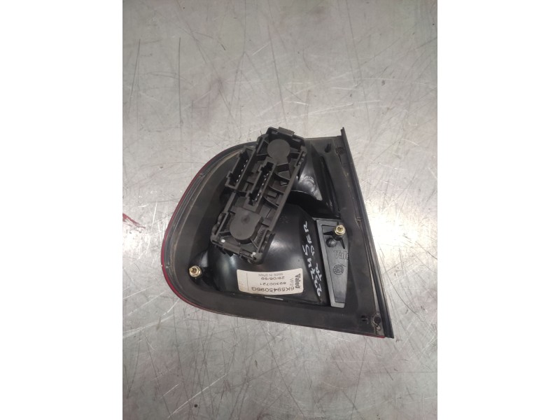 Recambio de piloto trasero derecho para seat cordoba berlina (6k2) stella referencia OEM IAM   