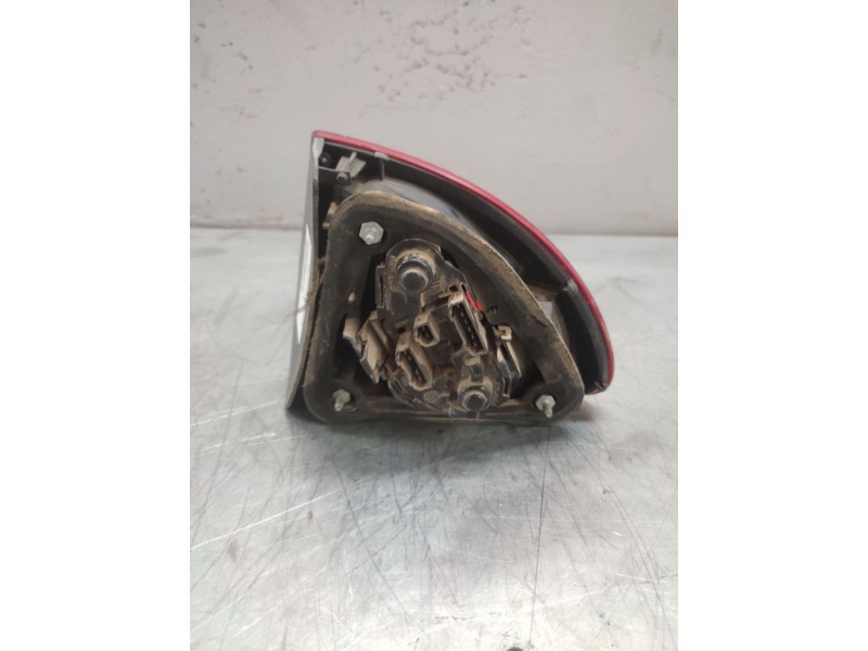 Recambio de piloto trasero izquierdo para seat leon (1m1) 1.9 tdi referencia OEM IAM   