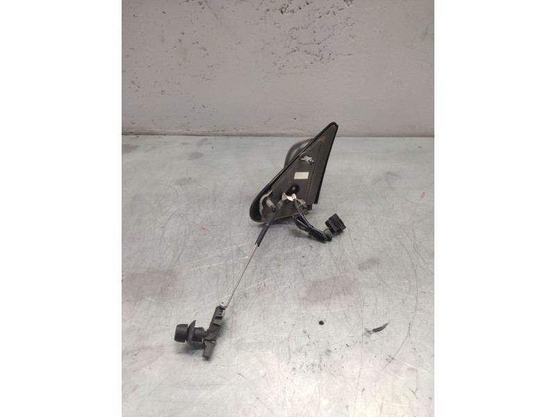 Recambio de retrovisor derecho para seat cordoba berlina (6k2) stella referencia OEM IAM  manual 