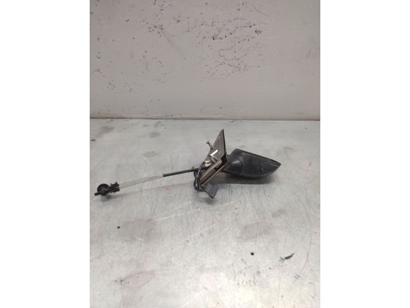 Recambio de retrovisor derecho para seat cordoba berlina (6k2) stella referencia OEM IAM  manual 