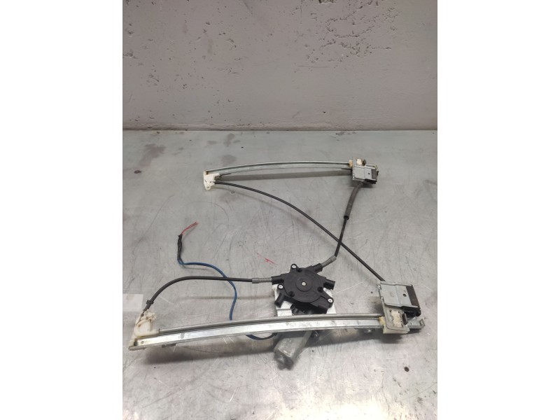 Recambio de elevalunas delantero derecho para seat cordoba berlina (6k2) stella referencia OEM IAM d334601454500017  