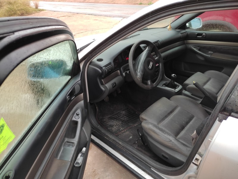 audi a4 berlina (b5) del año 1999
