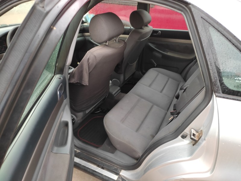 audi a4 berlina (b5) del año 1999