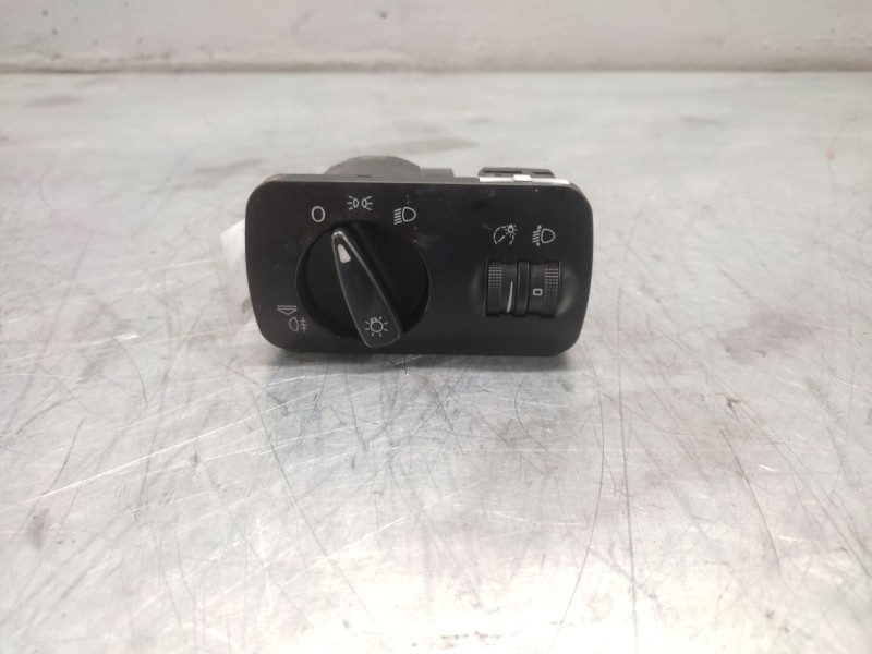 Recambio de mando luces para seat cordoba berlina (6k2) stella referencia OEM IAM   