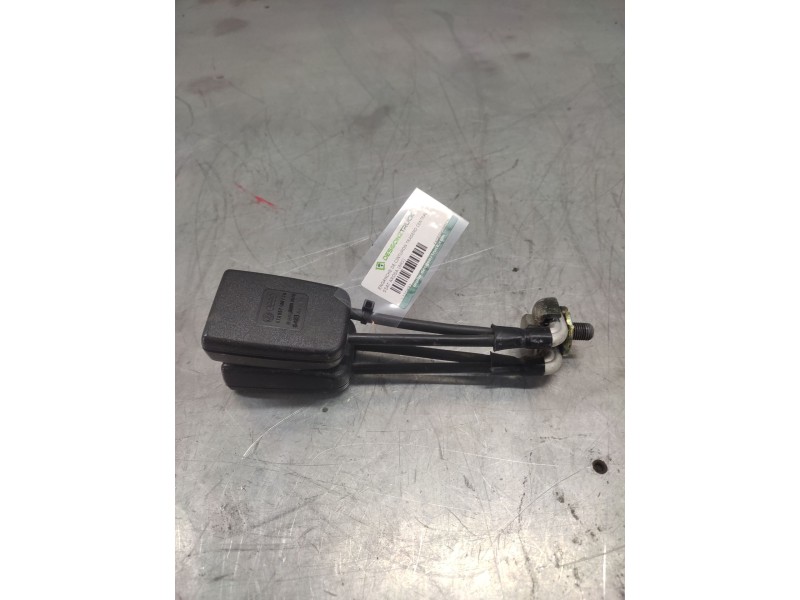 Recambio de enganche de cinturon trasero central para seat arosa (6h1) select referencia OEM IAM 6X0859688FCN  