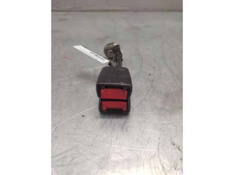 Recambio de enganche de cinturon trasero central para seat arosa (6h1) select referencia OEM IAM 6X0859688FCN  