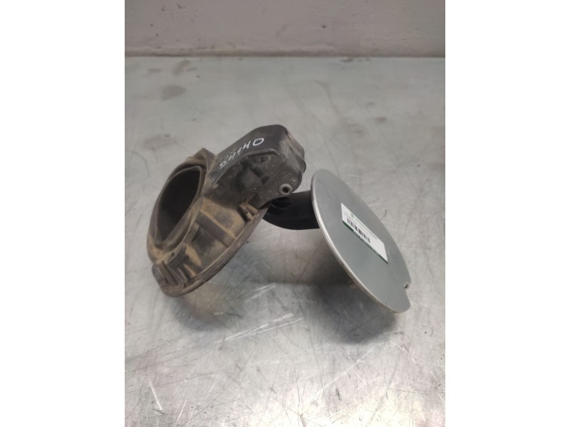 Recambio de tapa exterior combustible para peugeot 207 urban referencia OEM IAM   