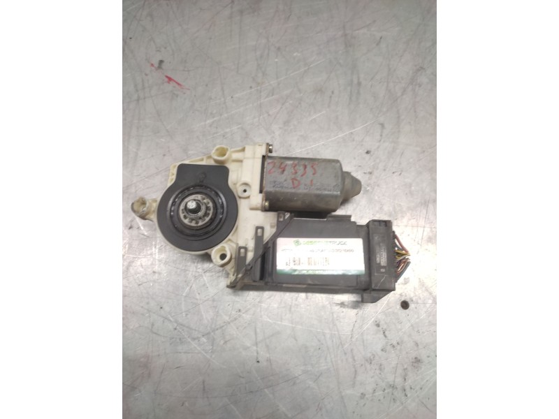 Recambio de motor elevalunas delantero izquierdo para seat leon (1m1) 1.9 tdi referencia OEM IAM   
