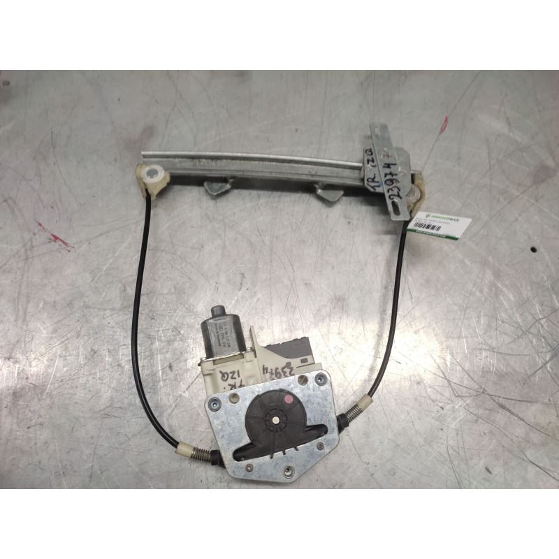 Recambio de elevalunas trasero izquierdo para peugeot 407 (6d_) 1.6 hdi 110 (6d9hzc, 6d9hyc) referencia OEM IAM 0130822201  