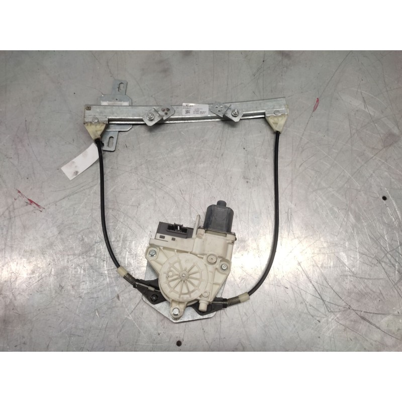 Recambio de elevalunas trasero izquierdo para peugeot 407 (6d_) 1.6 hdi 110 (6d9hzc, 6d9hyc) referencia OEM IAM 0130822201  
