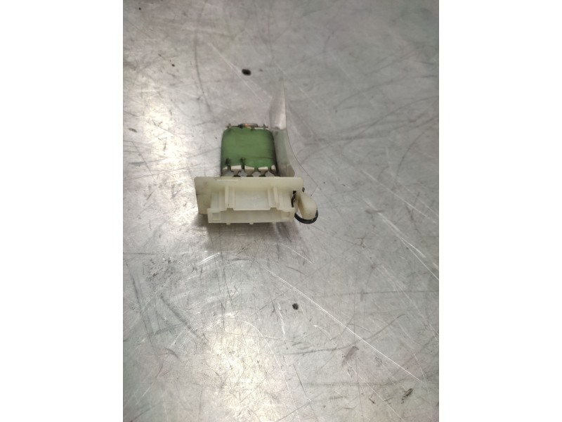 Recambio de resistencia calefaccion para peugeot 207 urban referencia OEM IAM  4 PINS 