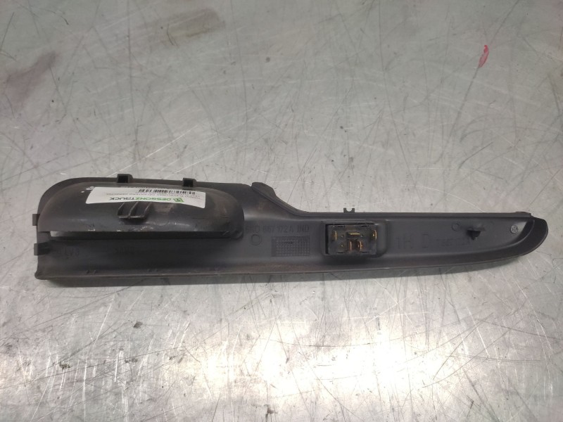 Recambio de mando elevalunas delantero derecho para seat cordoba berlina (6k2) stella referencia OEM IAM   