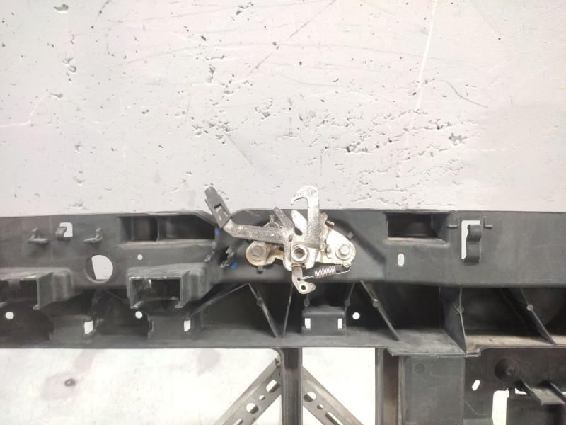 Recambio de panel frontal para peugeot 207 x-line referencia OEM IAM   