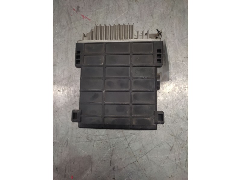 Recambio de centralita motor uce para mercedes-benz clase c (w201) berlina referencia OEM IAM 0280800344  0085459732