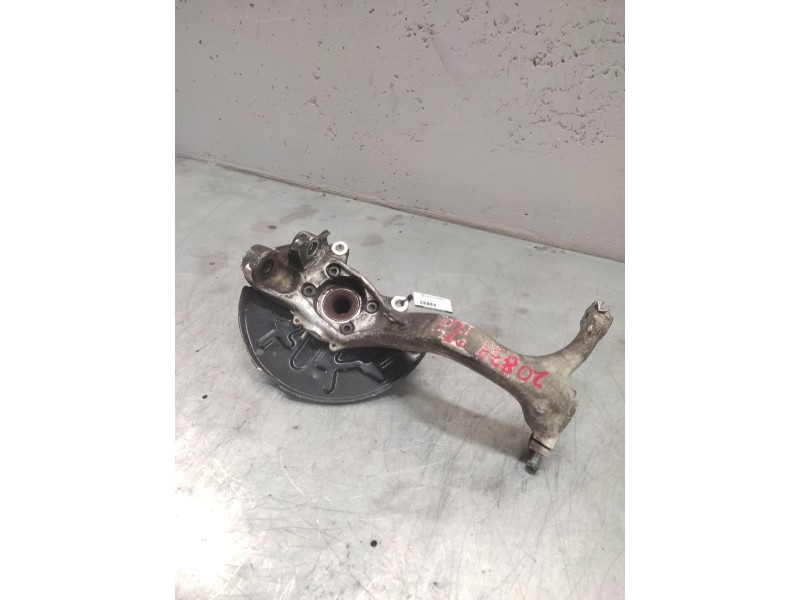 Recambio de mangueta delantera izquierda para audi a4 berlina (8e) 1.9 tdi (96kw) referencia OEM IAM   