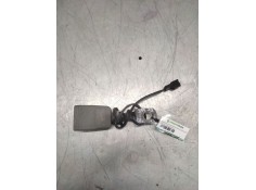 Recambio de enganche de cinturon delantero izquierdo para daewoo nubira berlina cdx referencia OEM IAM    2