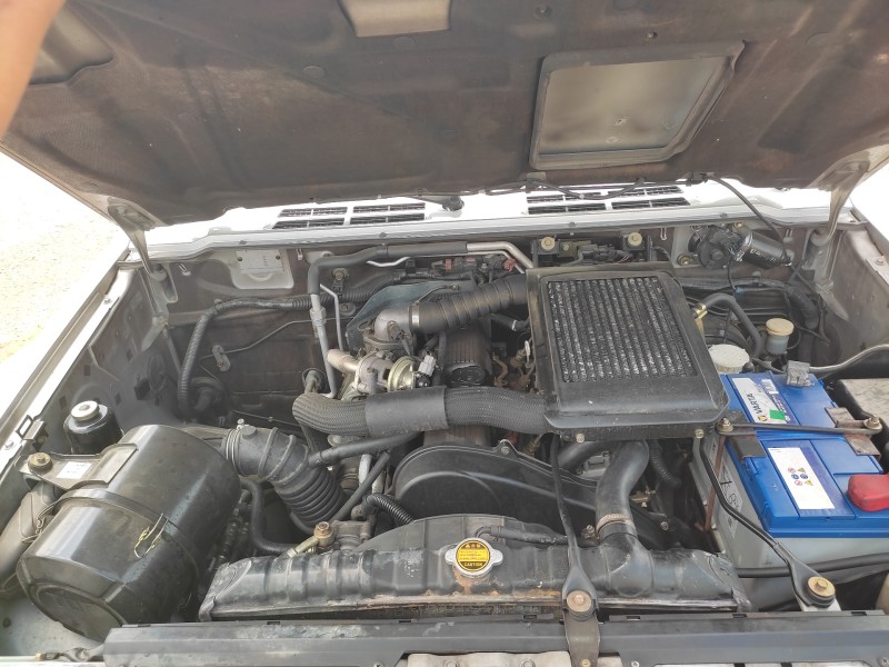 mitsubishi galloper (hyundai) del año 2002