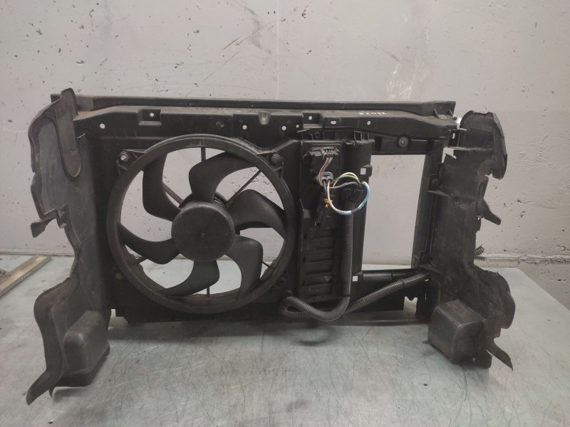 Recambio de panel frontal para citroën c4 picasso exclusive referencia OEM IAM   