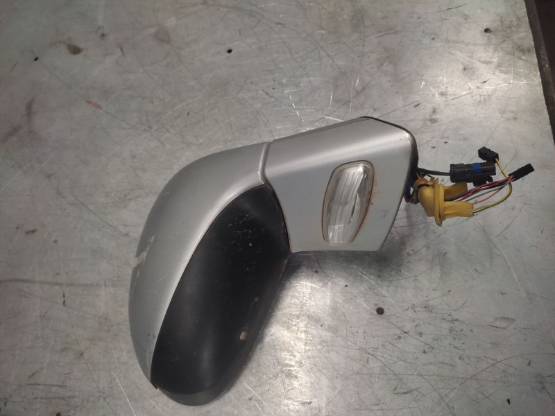 Recambio de retrovisor derecho para peugeot 308 premium referencia OEM IAM  ELECTRICO 6/2/2 CABLES
