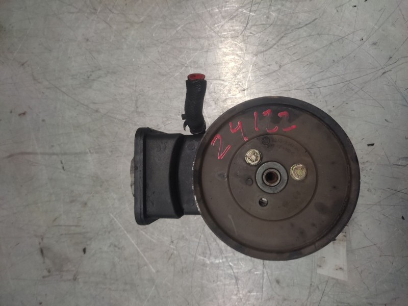 Recambio de bomba servodireccion para bmw serie 5 berlina (e39) 530d referencia OEM IAM   