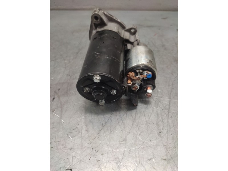 Recambio de motor arranque para bmw serie 5 berlina (e39) 530d referencia OEM IAM  9 DIENTES 
