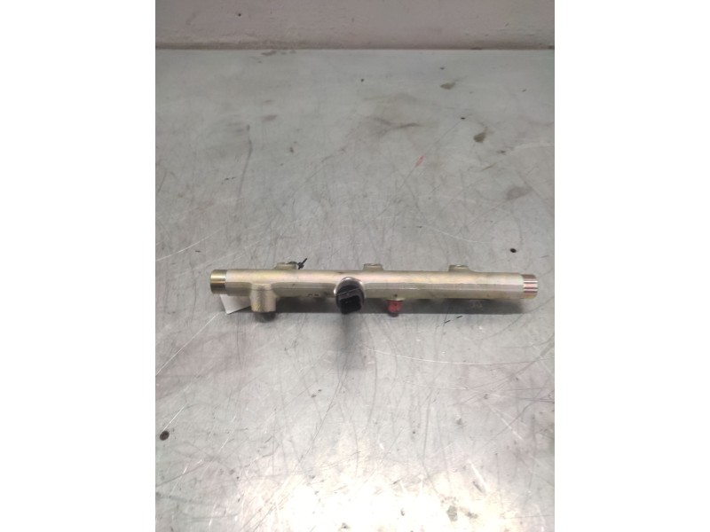 Recambio de rampa inyectora para citroën xsara picasso 2.0 hdi sx plus referencia OEM IAM 0445214019  